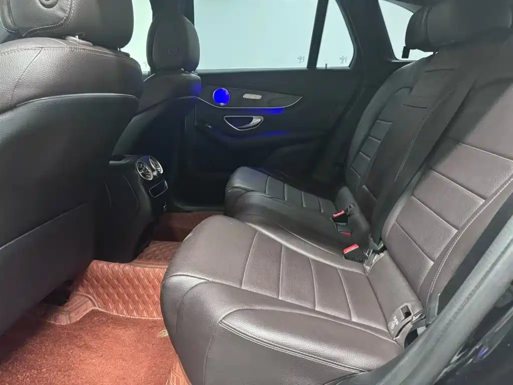 Mercedes-Benz GLC 2020 GLC 260 L 4MATIC Luxury фото 6