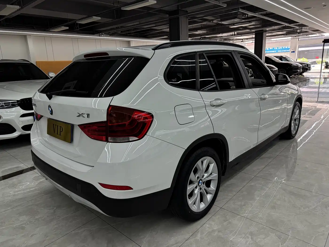 BMW X1 2013 sDrive18i Fashion фото 4