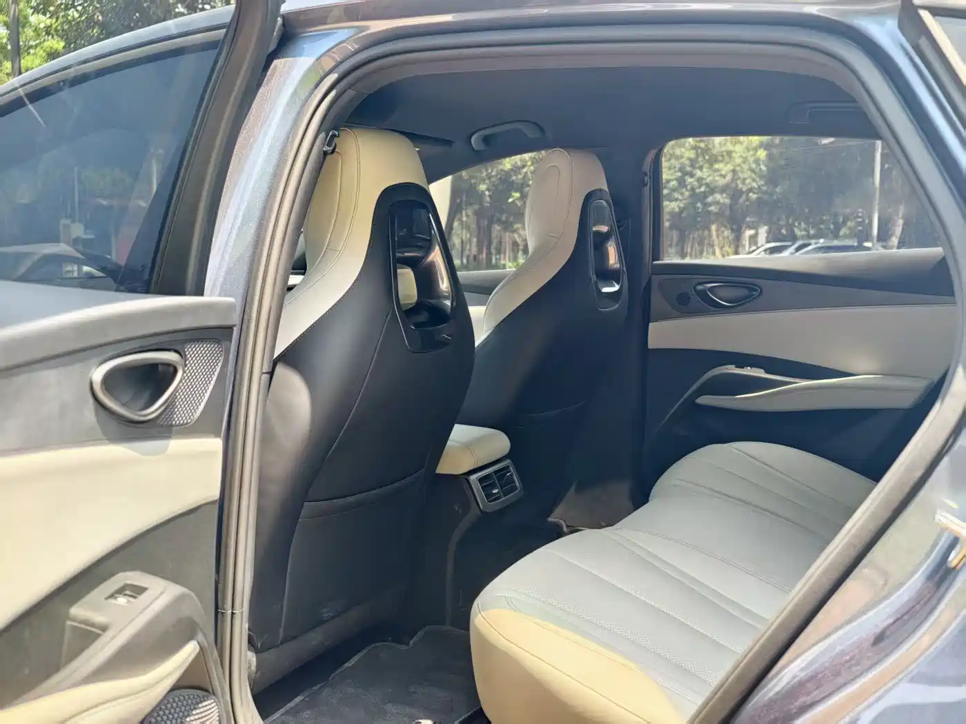 BYD Seal 06 New Energy 2024 DM-i 80KM Luxury фото 12