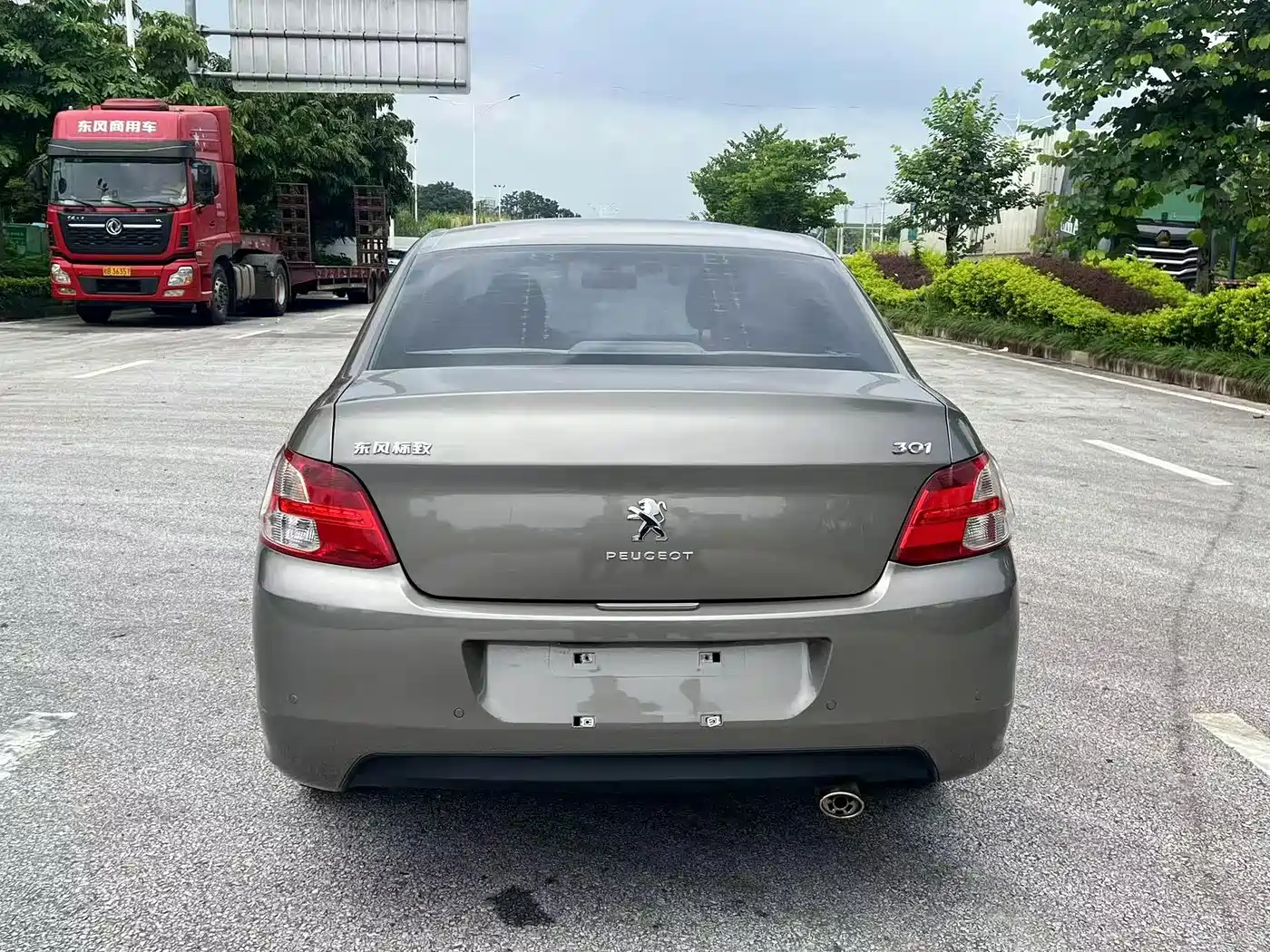 Peugeot 301 2014 2014 1.6L Automatic Luxury Edition