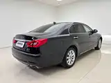 Фото 4 - Hongqi H7