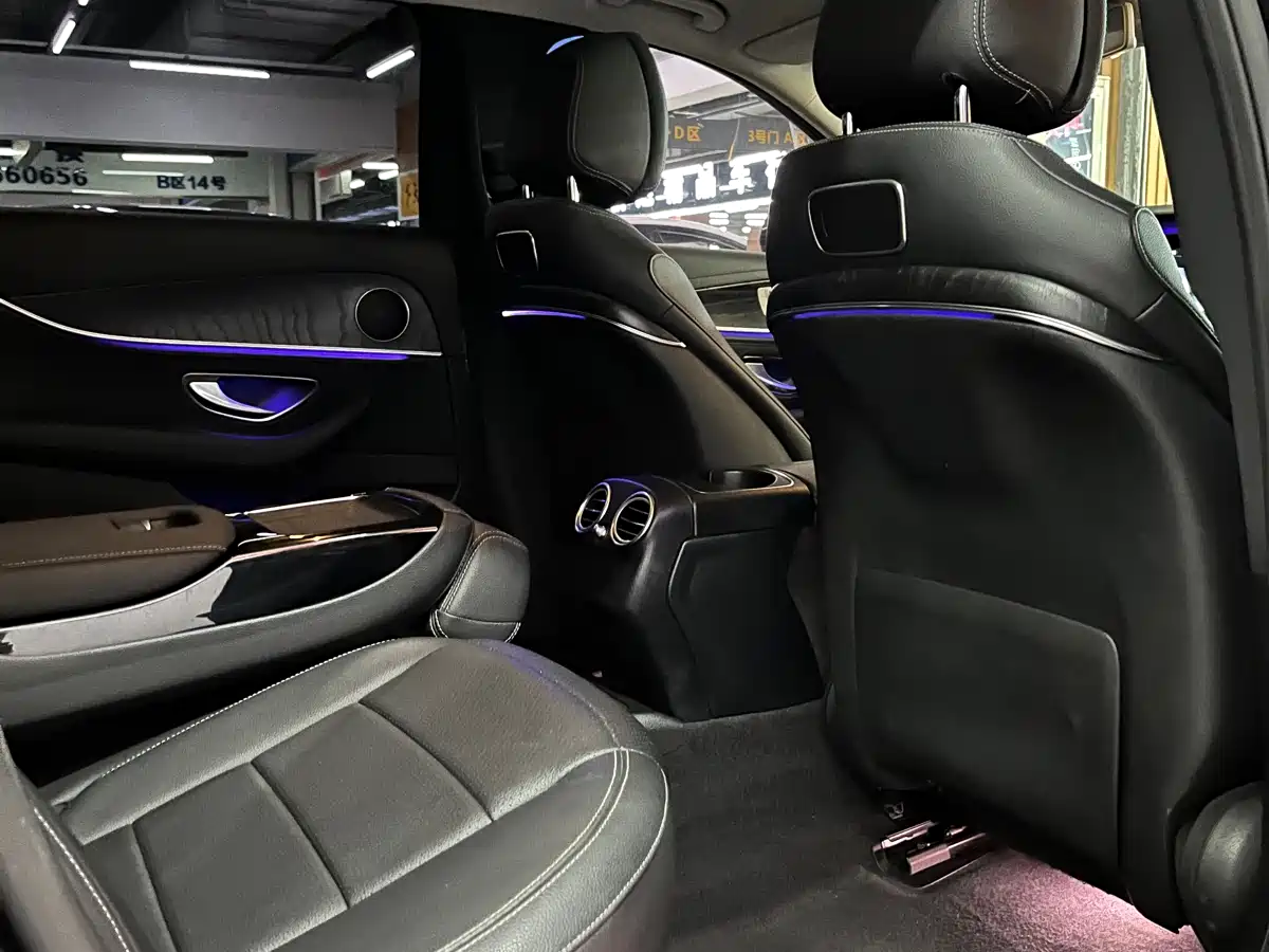 Mercedes-Benz E-Class 2017 E 300 L Sport Fashion фото 12