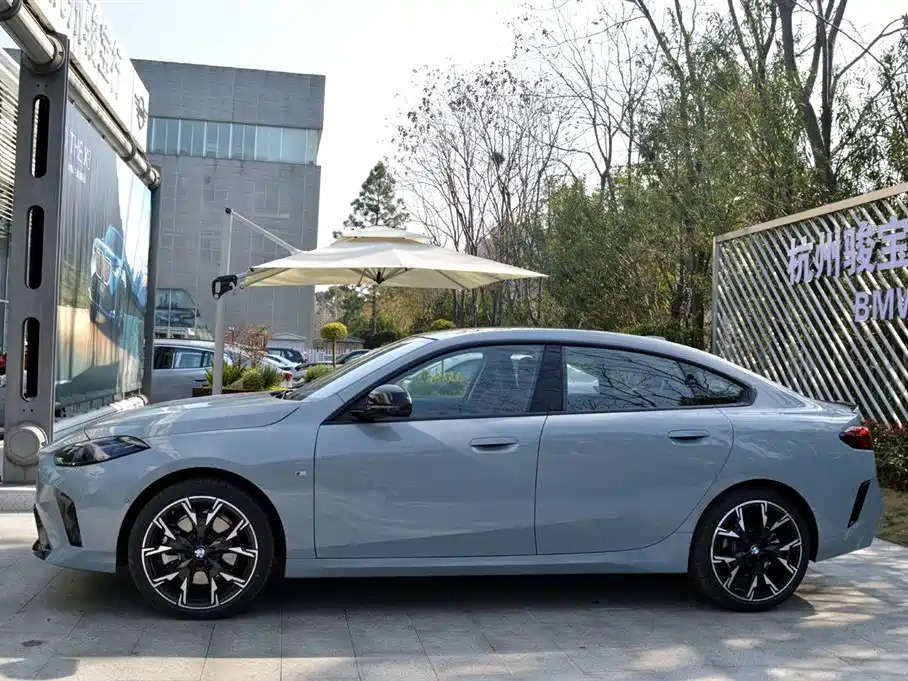 BMW 2 Series 2025 225L M Sport Moonlight Package фото 4