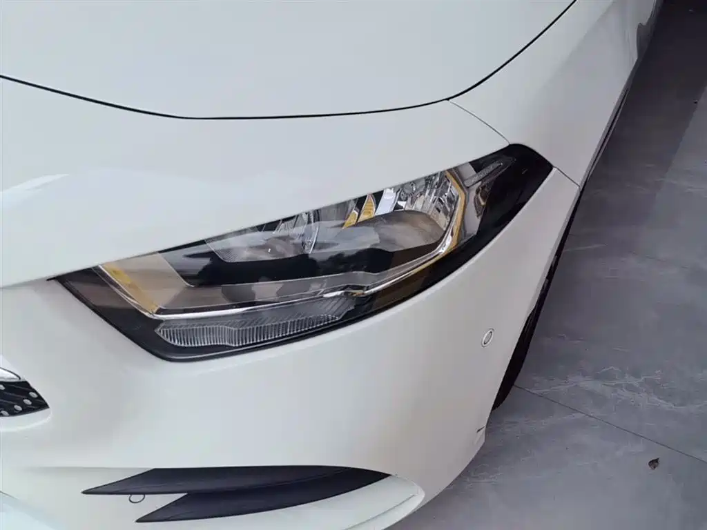 Mercedes-Benz A-Class 2019 A 180 L Sport Sedan фото 15