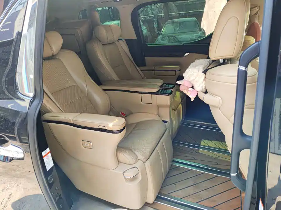 Toyota Alphard 2019 Hybrid 2.5L Premium Edition фото 3