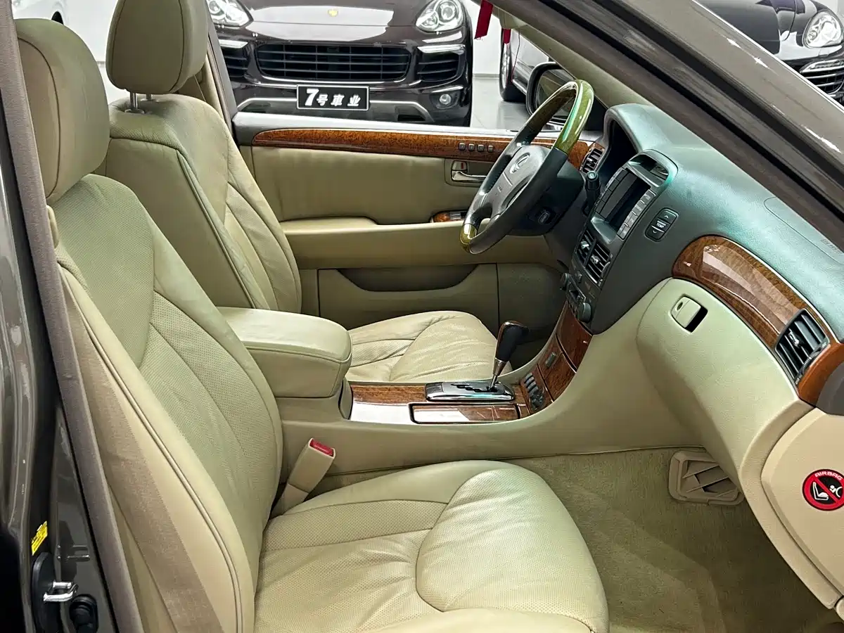Lexus LS 2005 430 фото 12