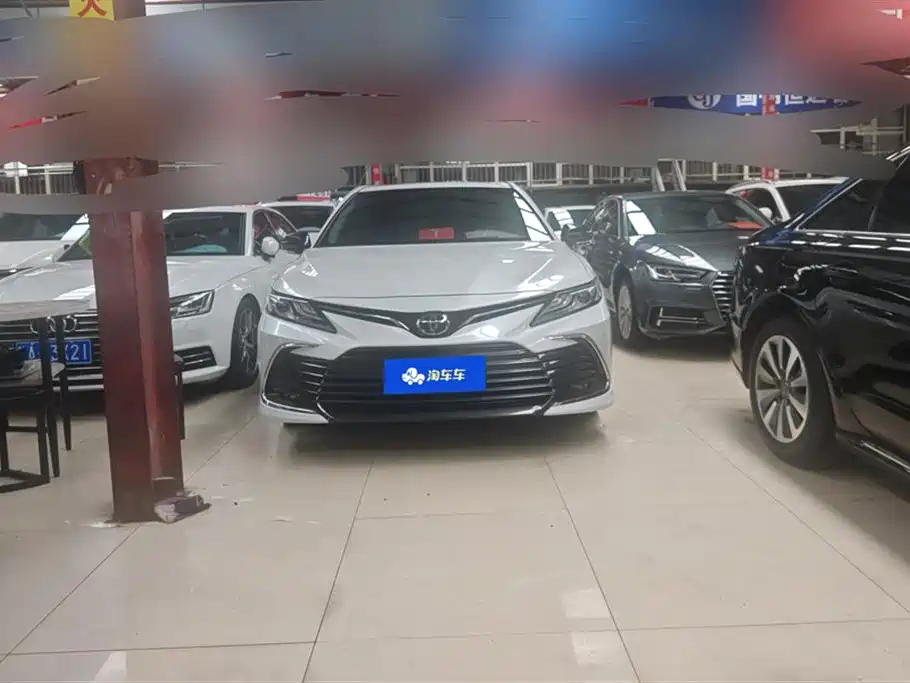 Toyota Camry 2021 2.0G Luxury Edition фото 2
