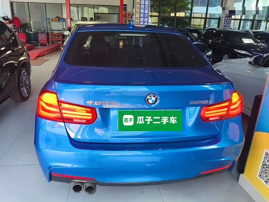 BMW 3 Series 2018 320i M Sport Package фото 6