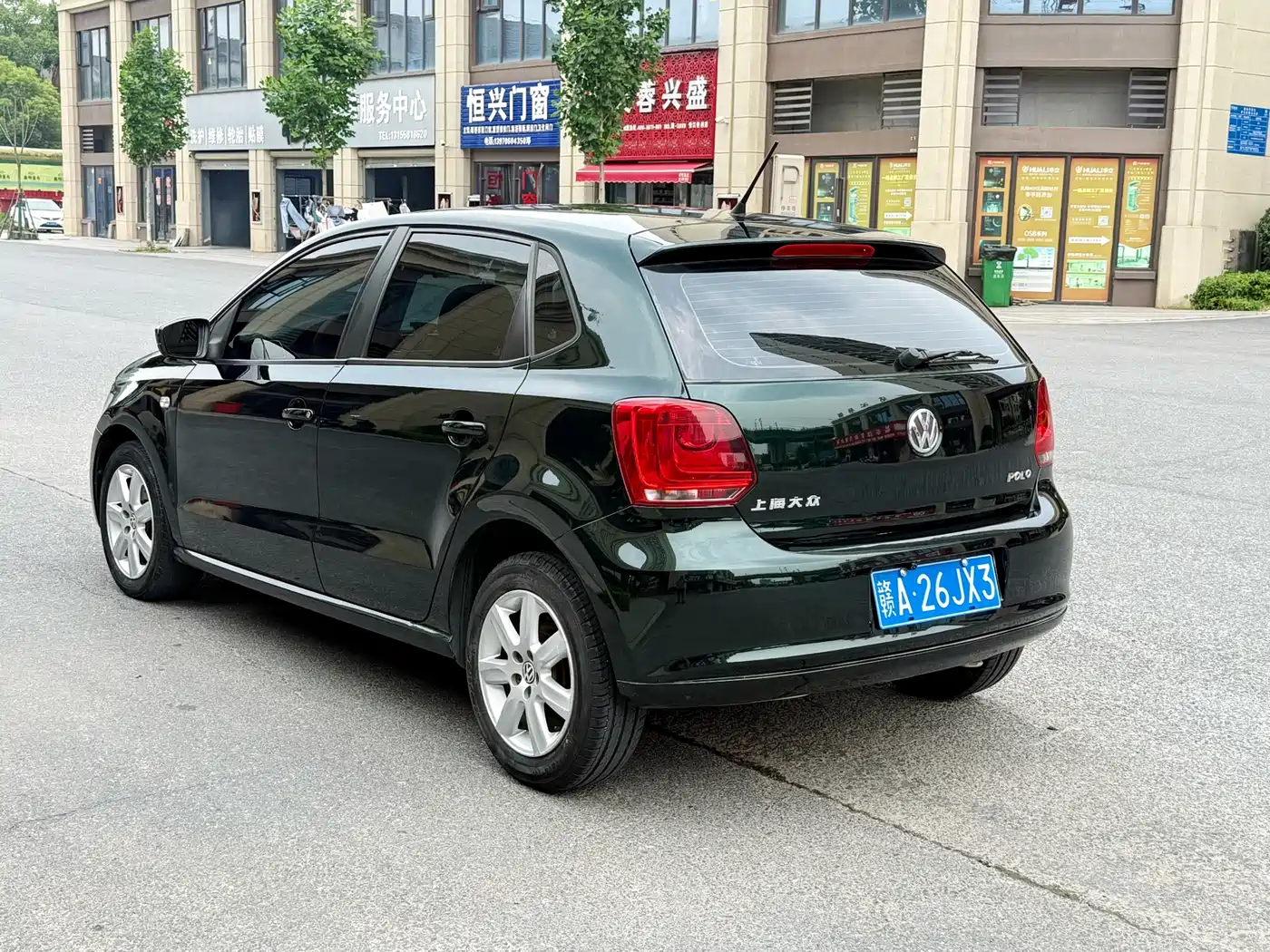 Volkswagen Polo 2013 1.4L Automatic Comfort Edition фото 7