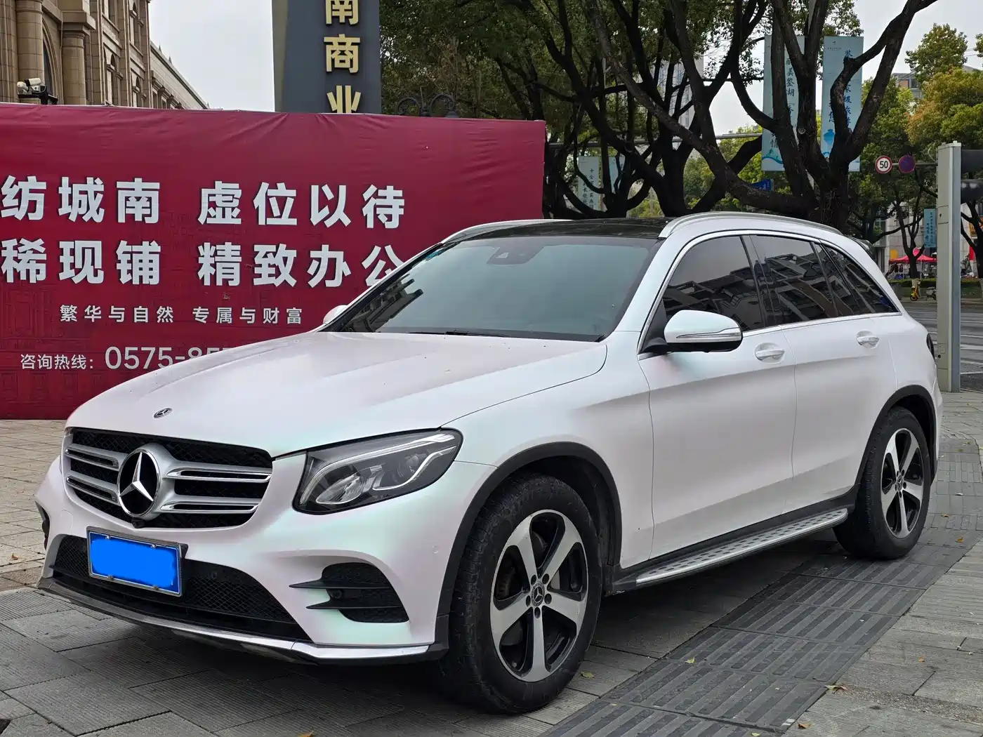 Mercedes-Benz GLC 2018 GLC 260 4MATIC Luxury