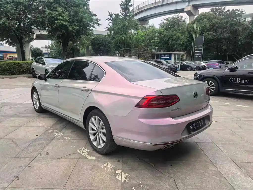 Volkswagen Magotan 2018 330TSI DSG Leading фото 4
