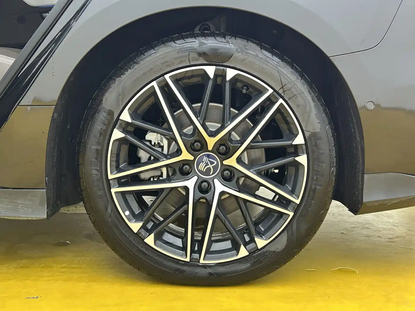 BYD Han 2025 2025 Model EV Smart Drive Edition 605KM Premium