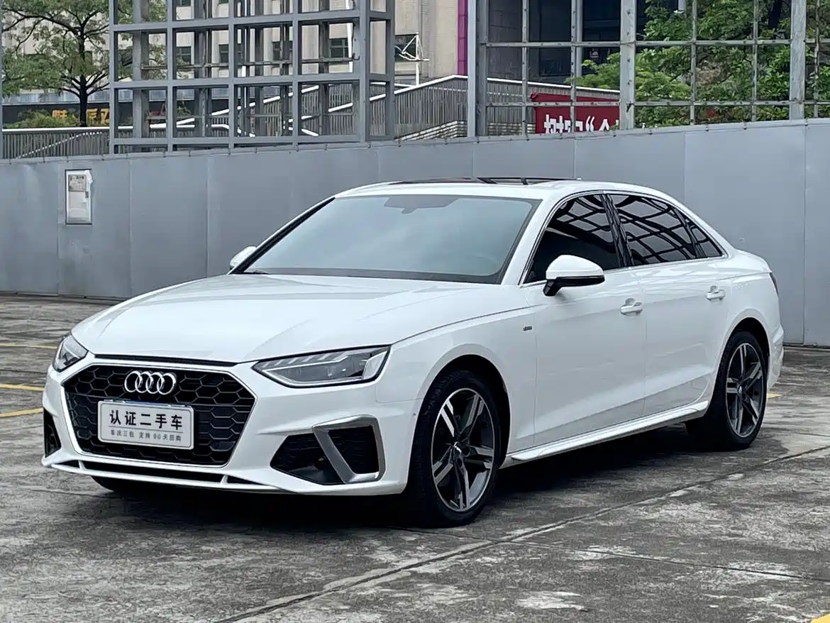 Audi A4L 2020 40 TFSI Luxury Dynamic