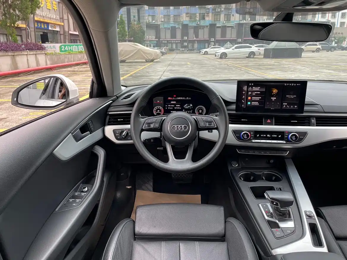 Audi A4L 2020 40 TFSI Luxury Dynamic фото 6