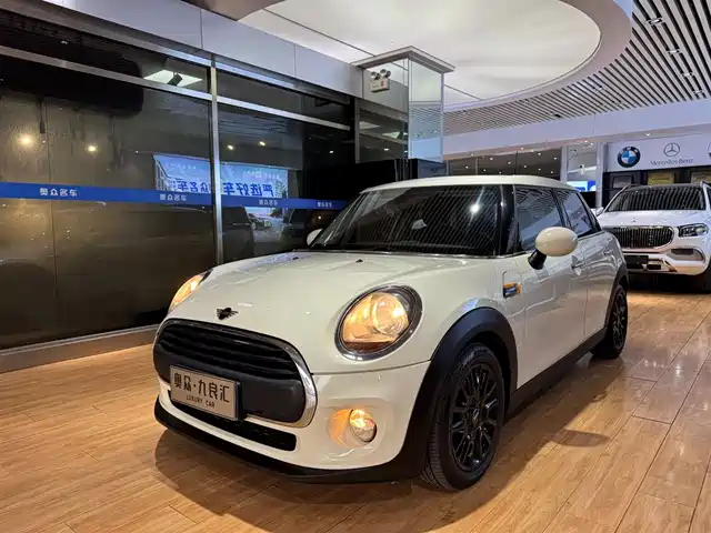 MINI 