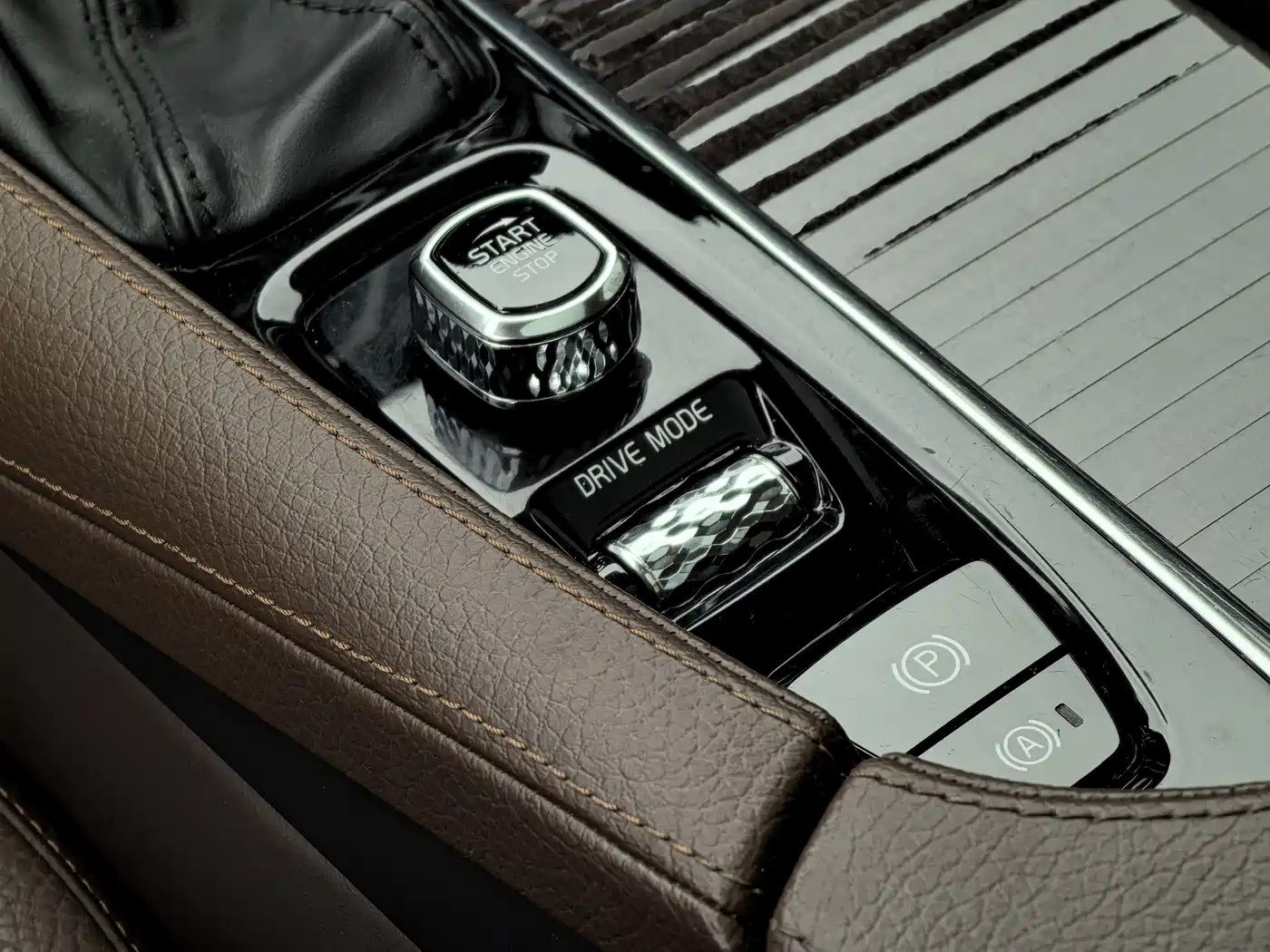 Volvo S90 2017 2017 T4 Momentum