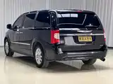 Фото 4 - Chrysler Pacifica