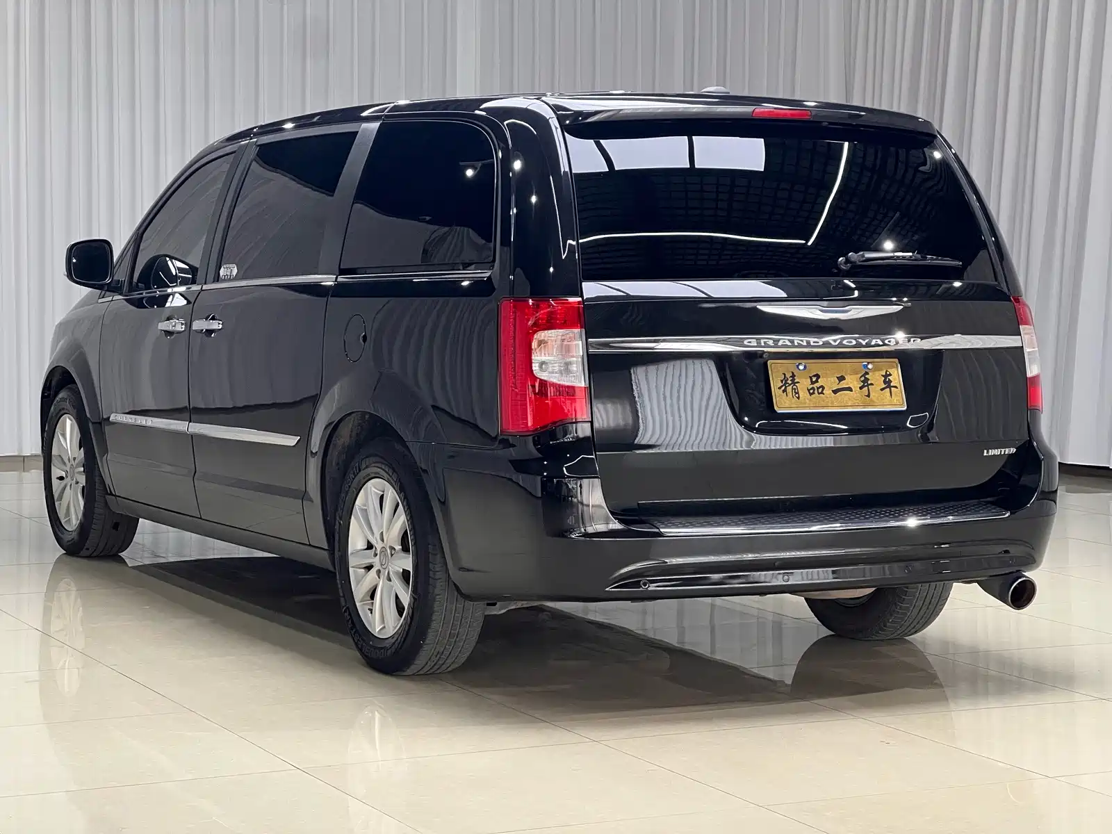Фото 4 - Chrysler Pacifica