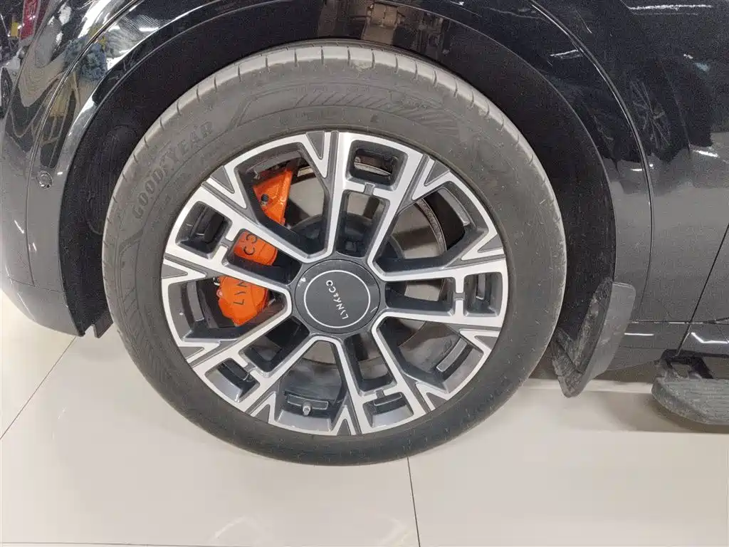 Lynk & Co 900 2025 2.0T Ultra фото 17