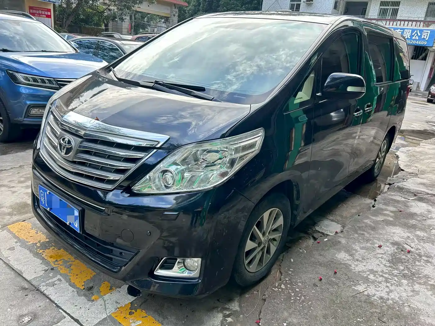 Toyota Alphard 2011 3.5L Luxury Edition