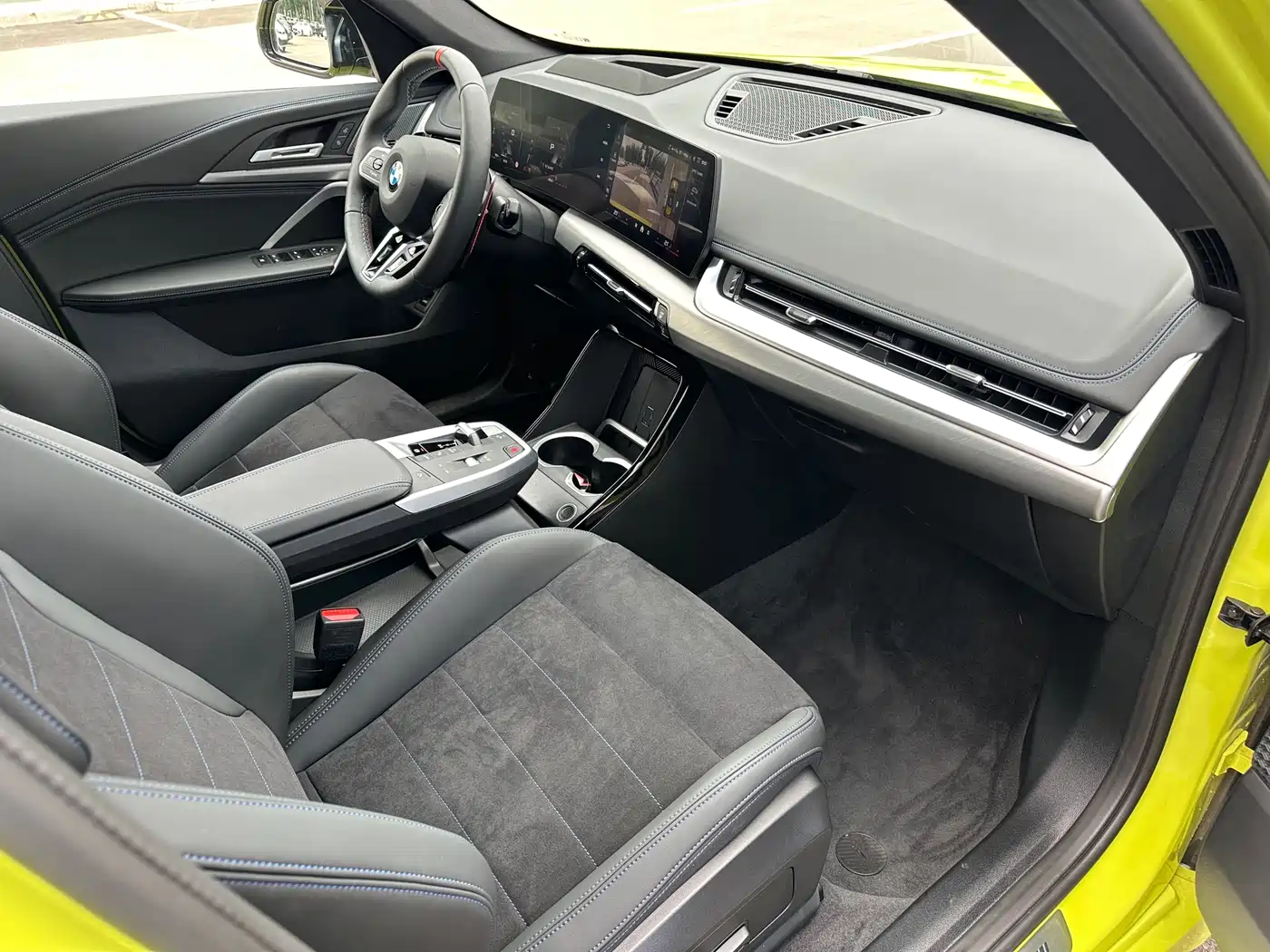 BMW X1 M35Li 2025 M35Li фото 9