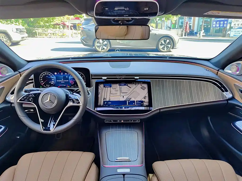 Mercedes-Benz E-Class 2025 E 300 L Fashion фото 10