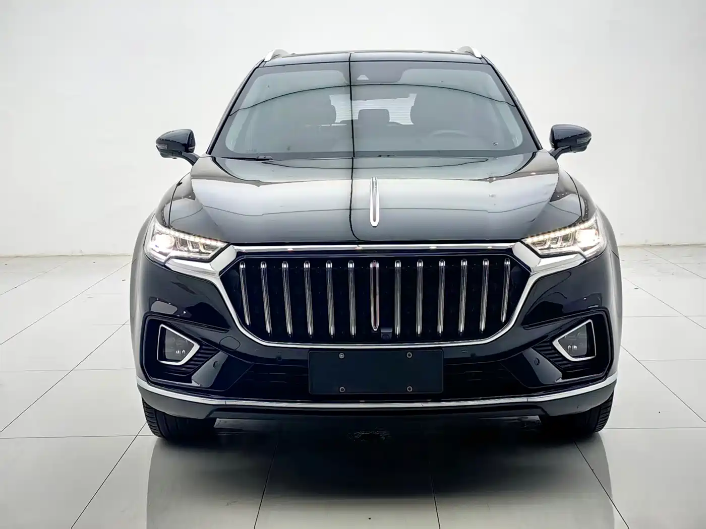 Hongqi HS5, миниатюра 2
