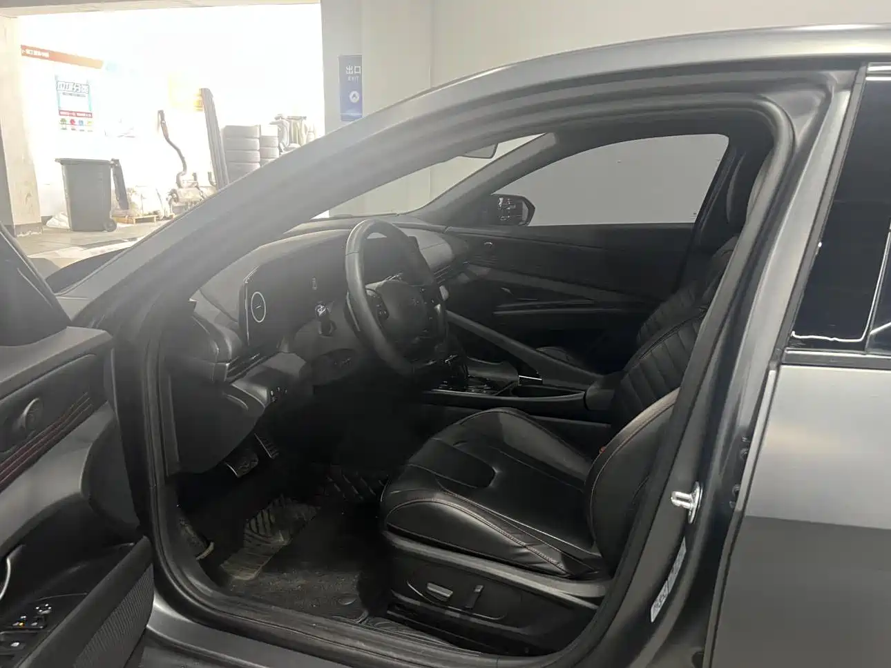 Hyundai Elantra 2023 240TGDi DCT N Line LUX Premium фото 7