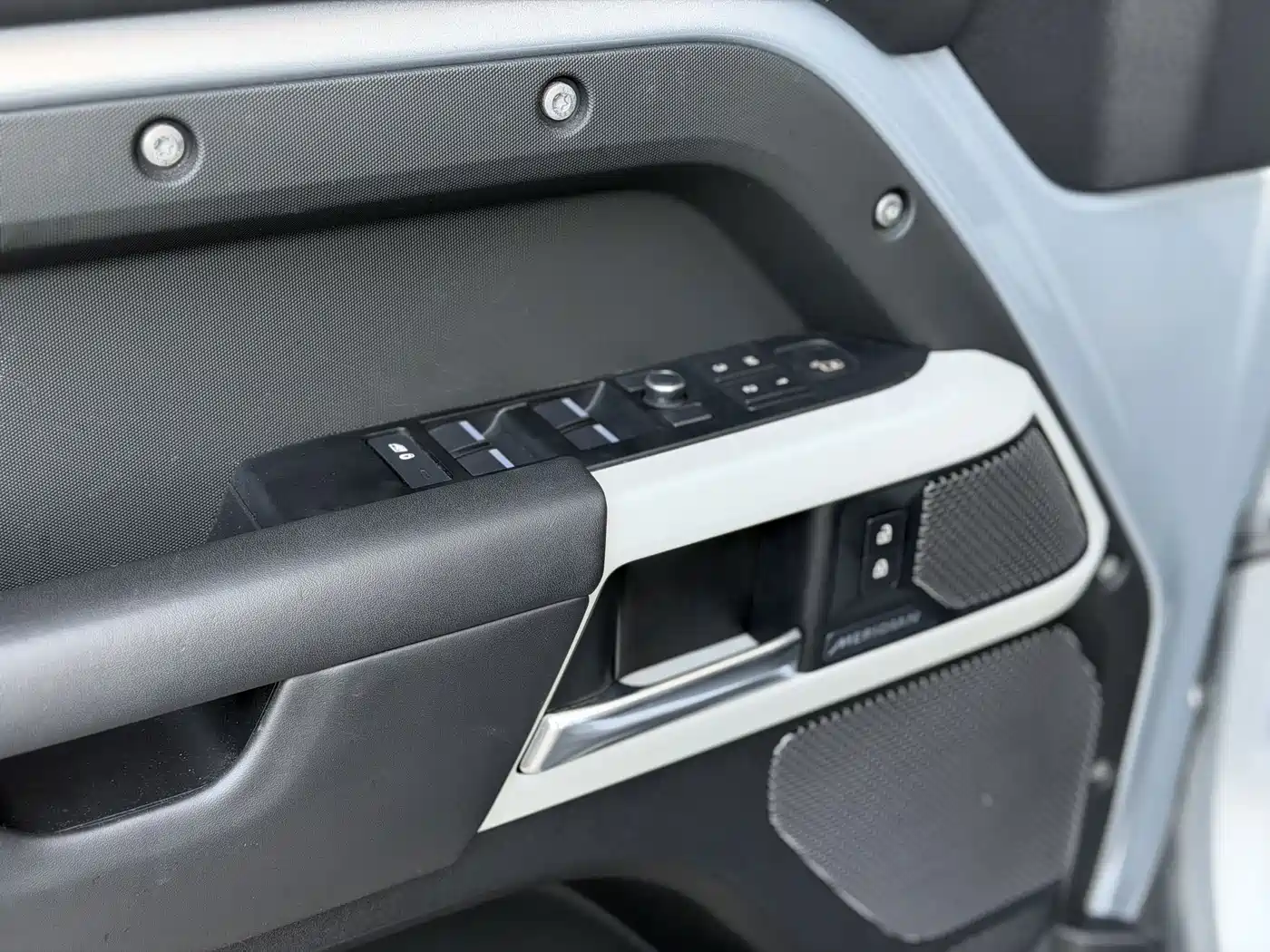 Land Rover Defender 2020 2020 110 P400 Dark Special Edition