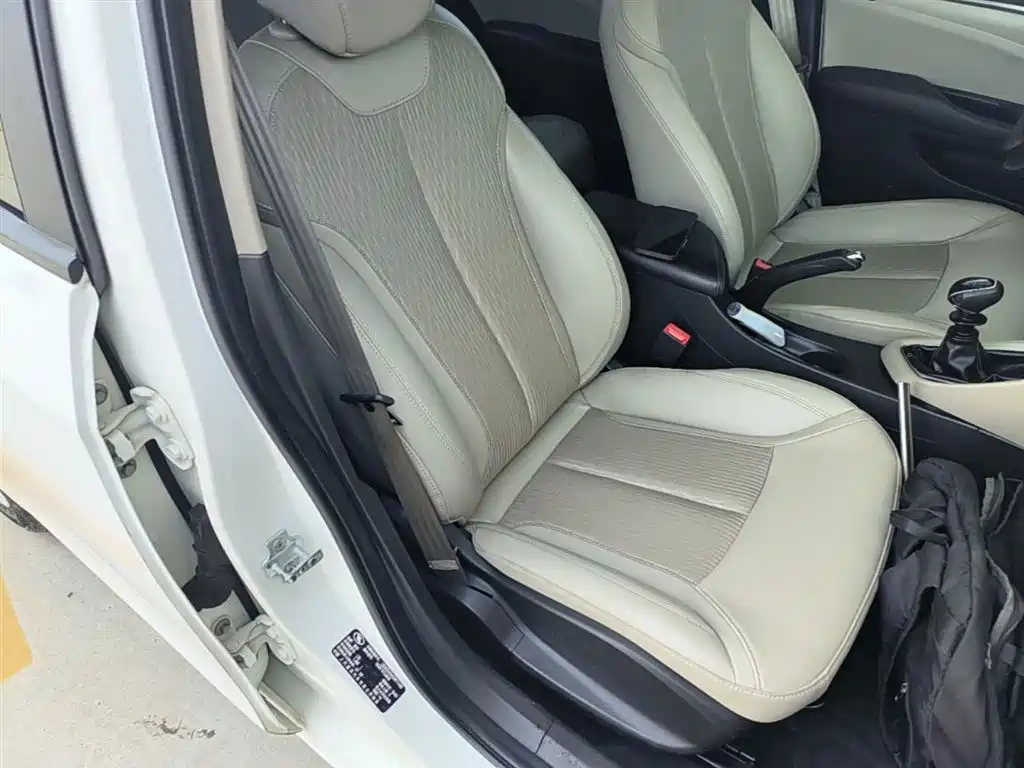 Buick Excelle 2016 15N Manual Elite фото 25