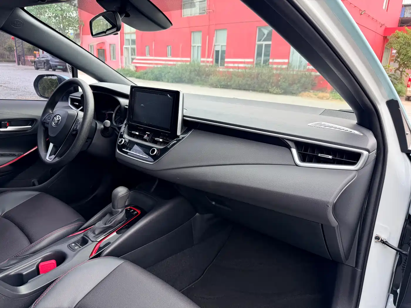 Toyota Levin 2021 185T CVT Sport Edition фото 27