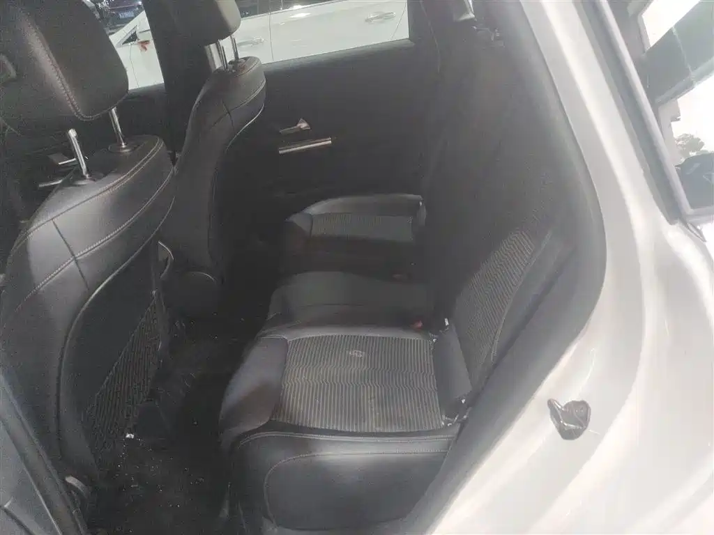 Mercedes-Benz B-Class 2021 B 180 Style фото 17
