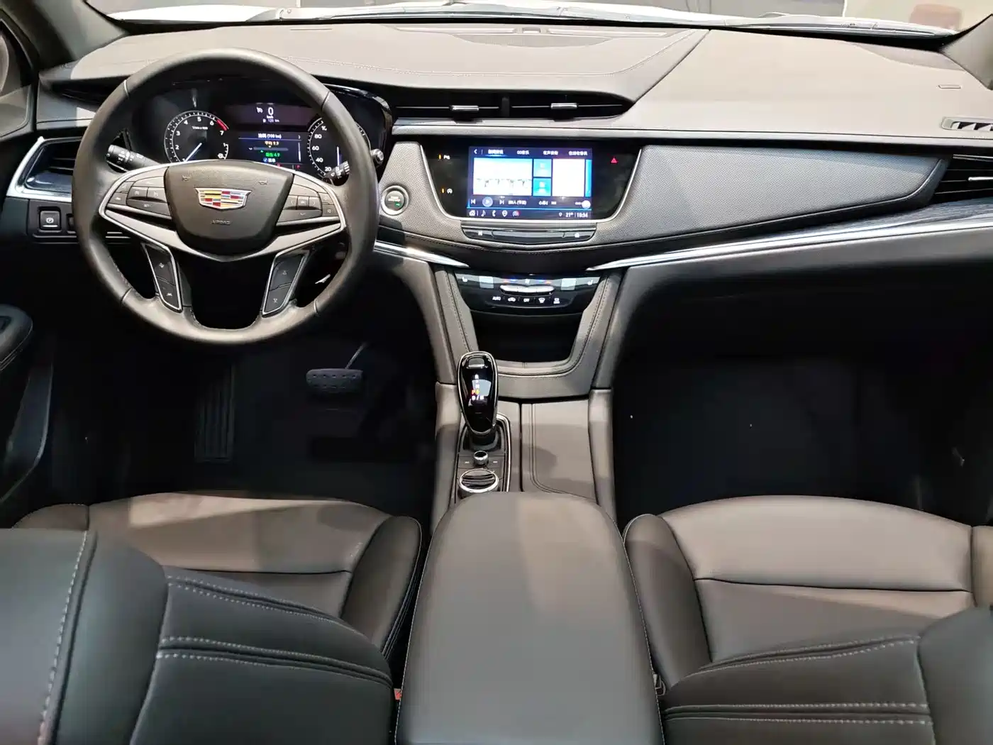CADILLAC XT5