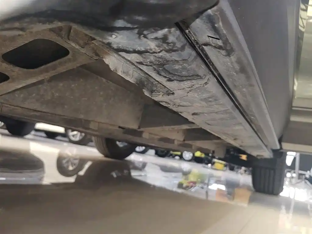 Chevrolet Equinox 2018 535T Automatic Frontier Edition фото 22