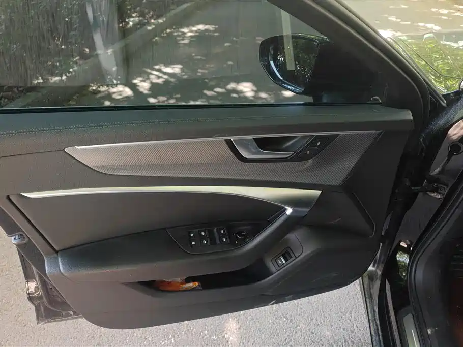 Audi A6L 2022 45 TFSI Premium Dynamic фото 7