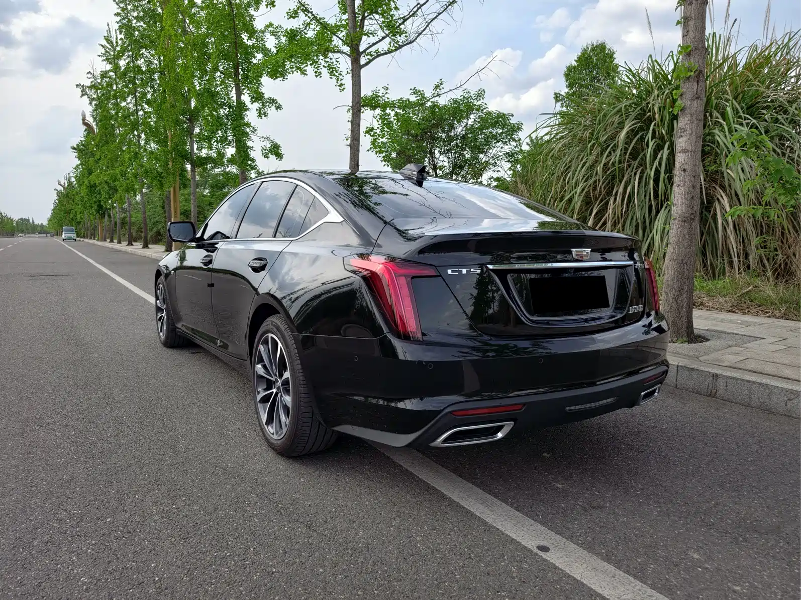 Photo 13 - Cadillac CT5