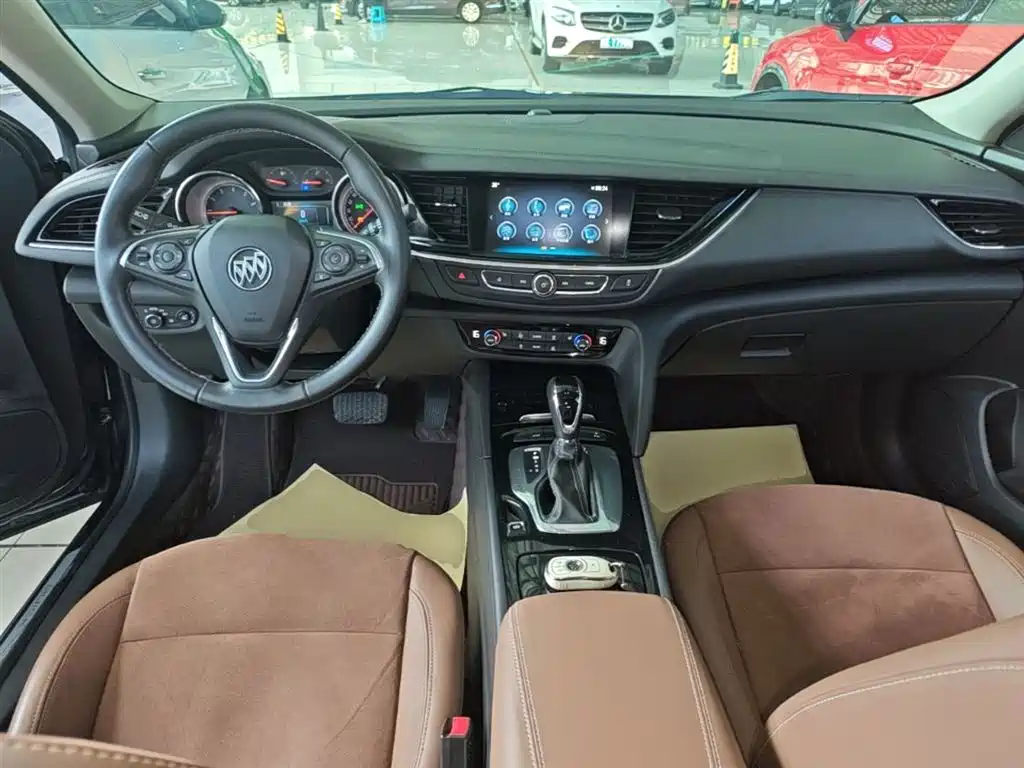Buick Regal 2019 20T Elite China VI фото 10