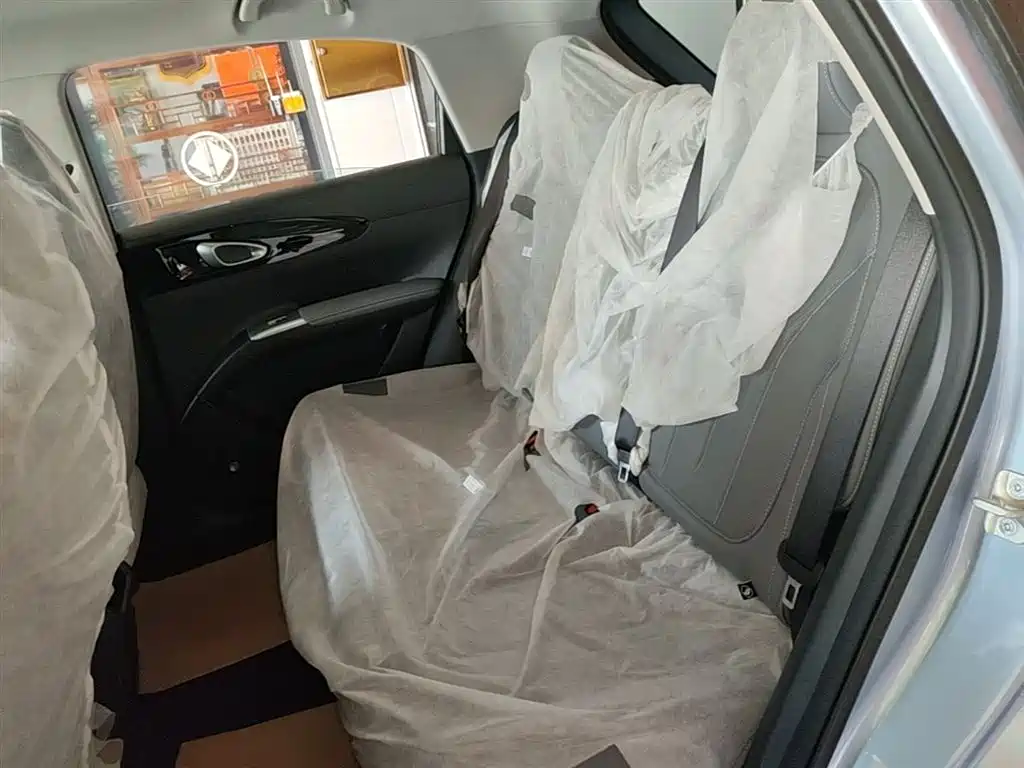 Geely Galaxy Starry Wish 2026 Edition 310km Youth Version фото 17