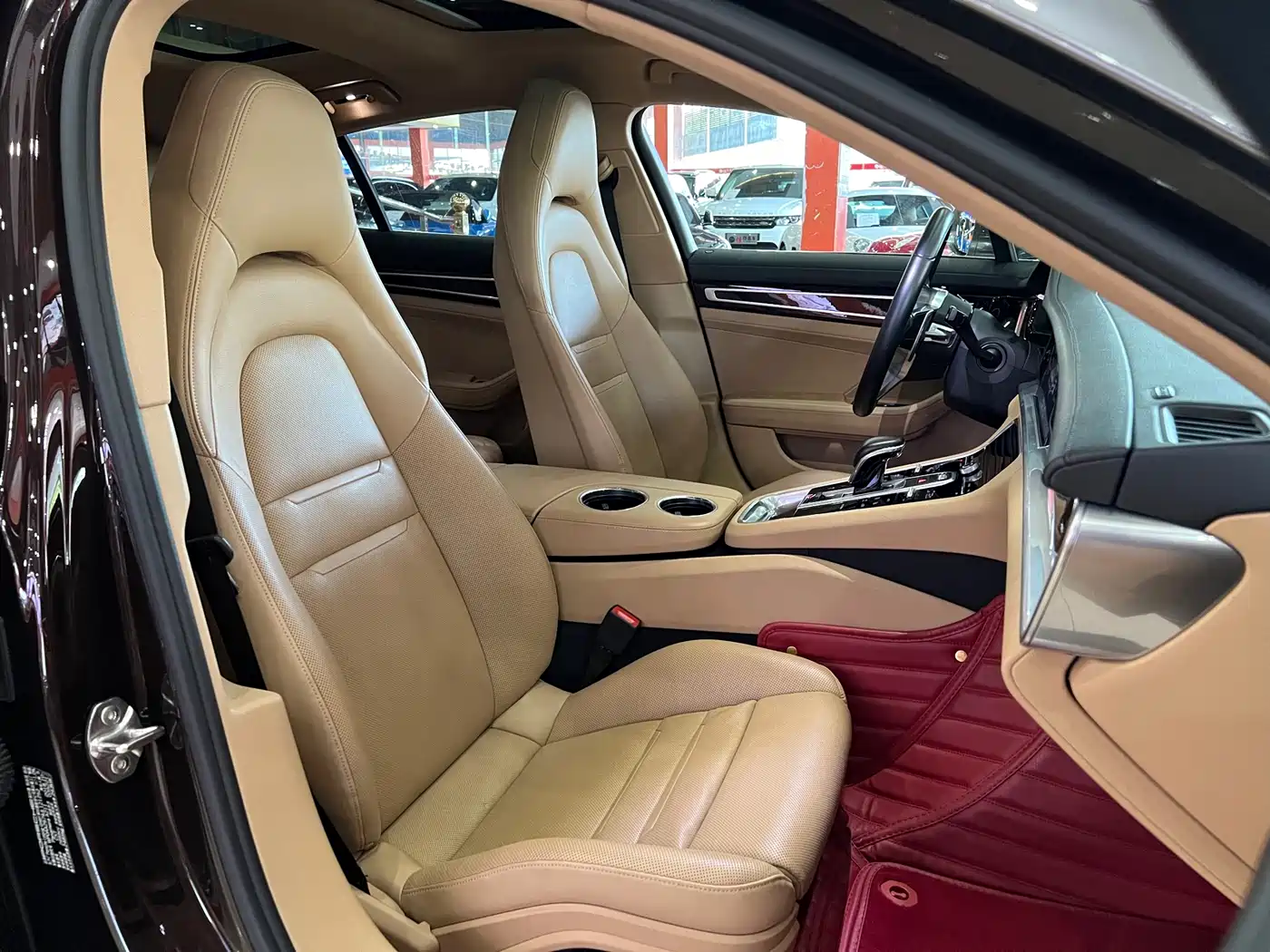 Porsche Panamera 2017 Panamera 3.0T фото 16