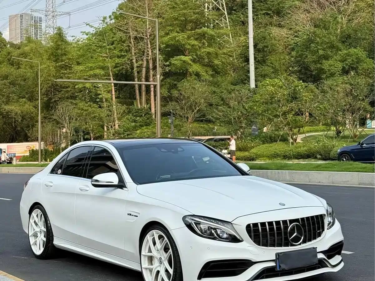 Mercedes-Benz C-Class AMG 2015 AMG C 63 фото 3
