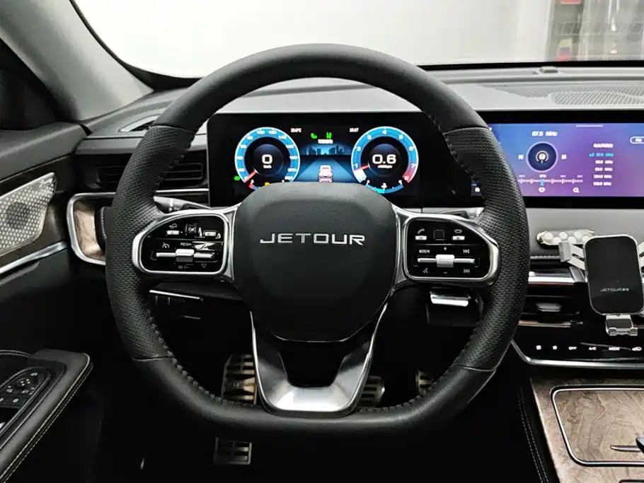 Фото 15 - Jetour X70 PLUS