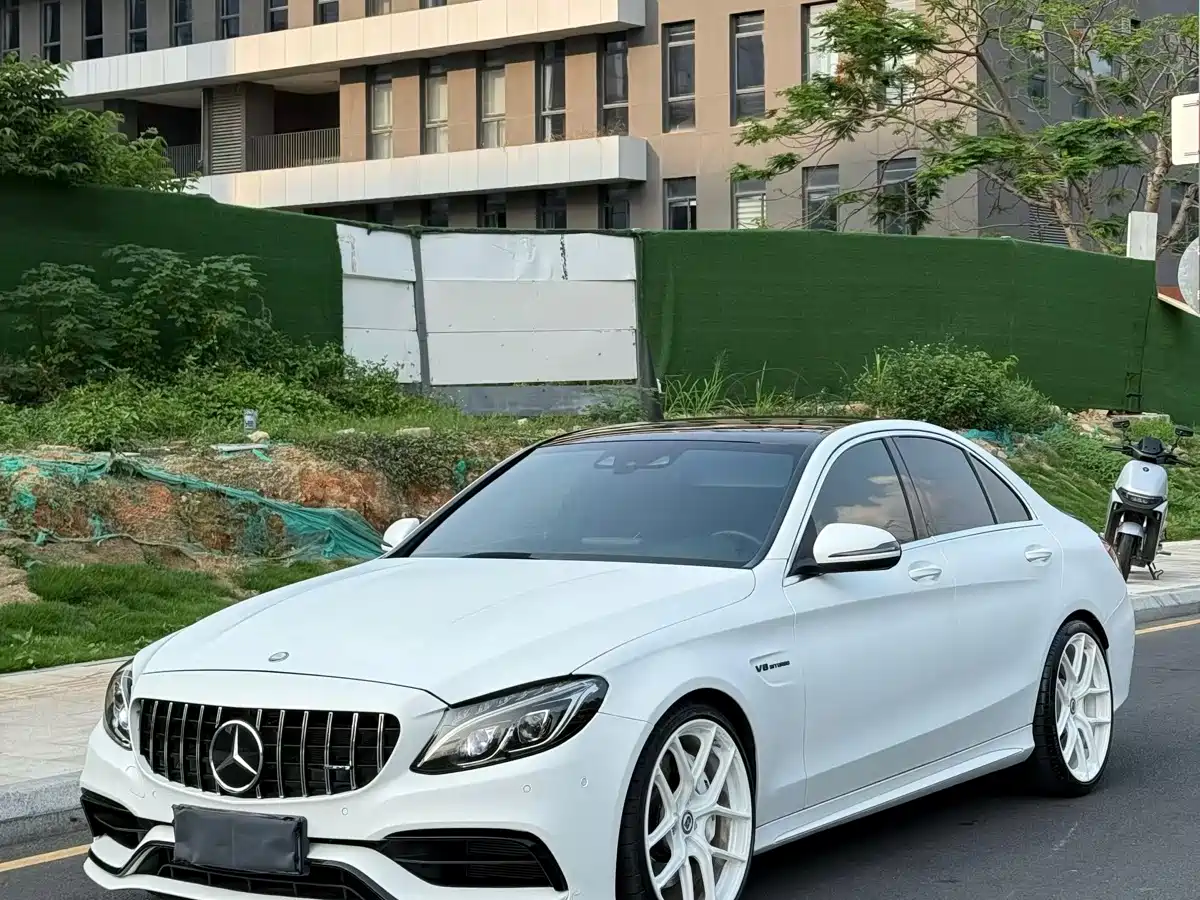 Mercedes-Benz C-Class AMG 2015 AMG C 63