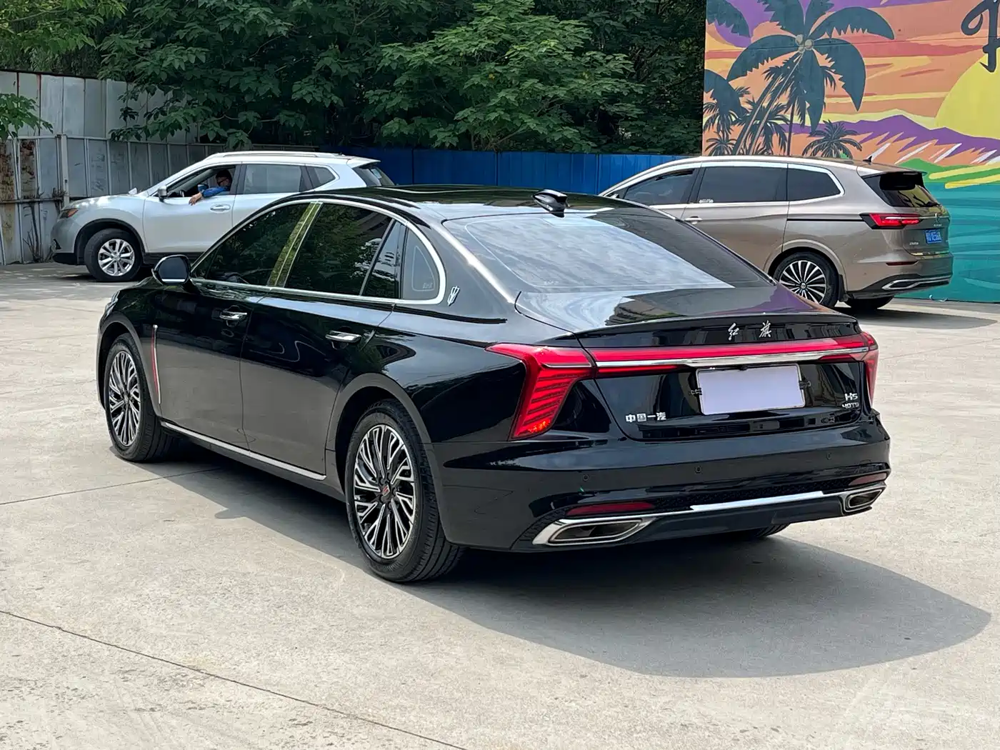 Hongqi H5 2024 2.0T Automatic Smart Connect Flag Smooth Edition фото 4