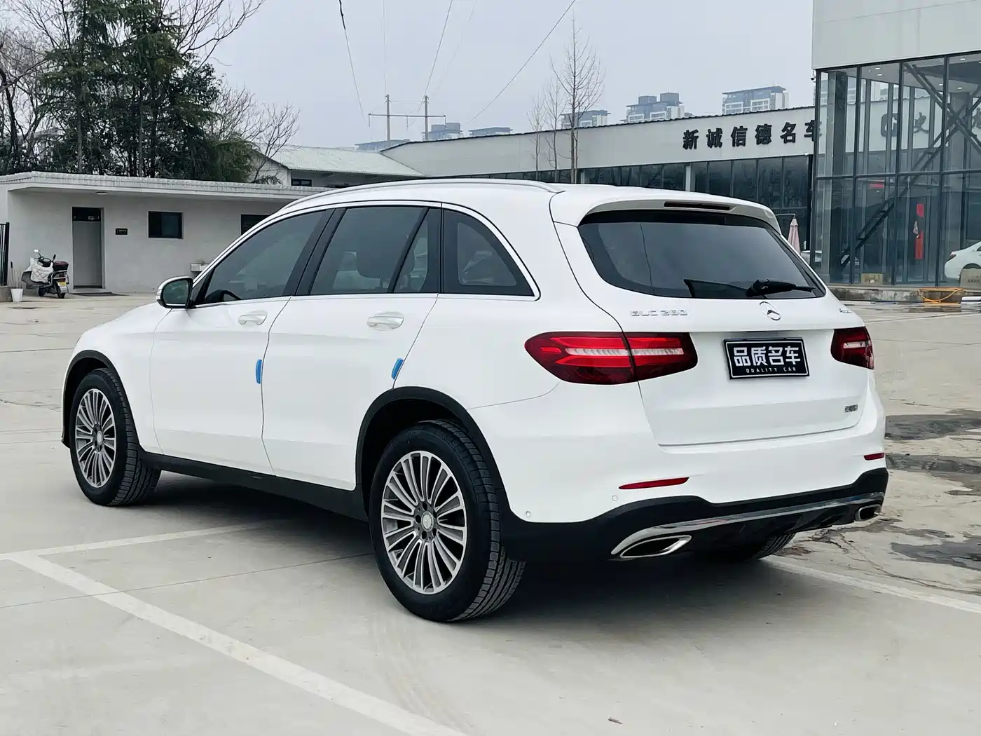 Mercedes-Benz GLC 2017 GLC 260 4MATIC Dynamic фото 17