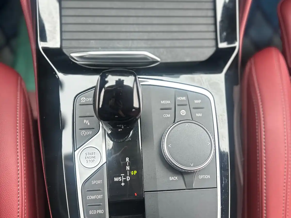 BMW X4 2022 xDrive 25i M Sport Package фото 10