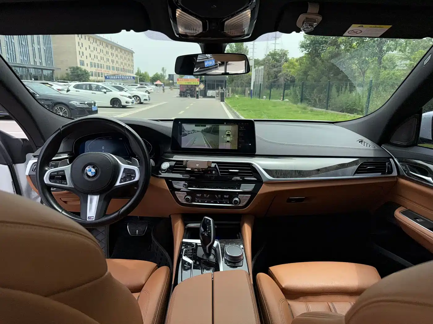 BMW 6 Series GT 2022 Model 630i M Sport Package фото 3