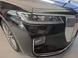 Photo 17 - Hongqi H9
