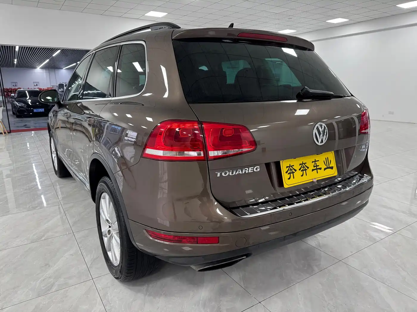 Volkswagen Touareg 2011 3.0TSI Premium фото 7