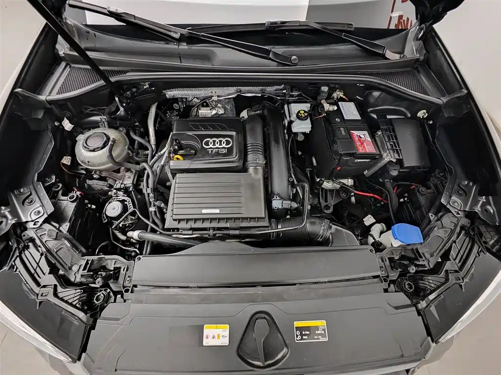 Audi Q3 2021 35 TFSI Progressive Sport фото 6
