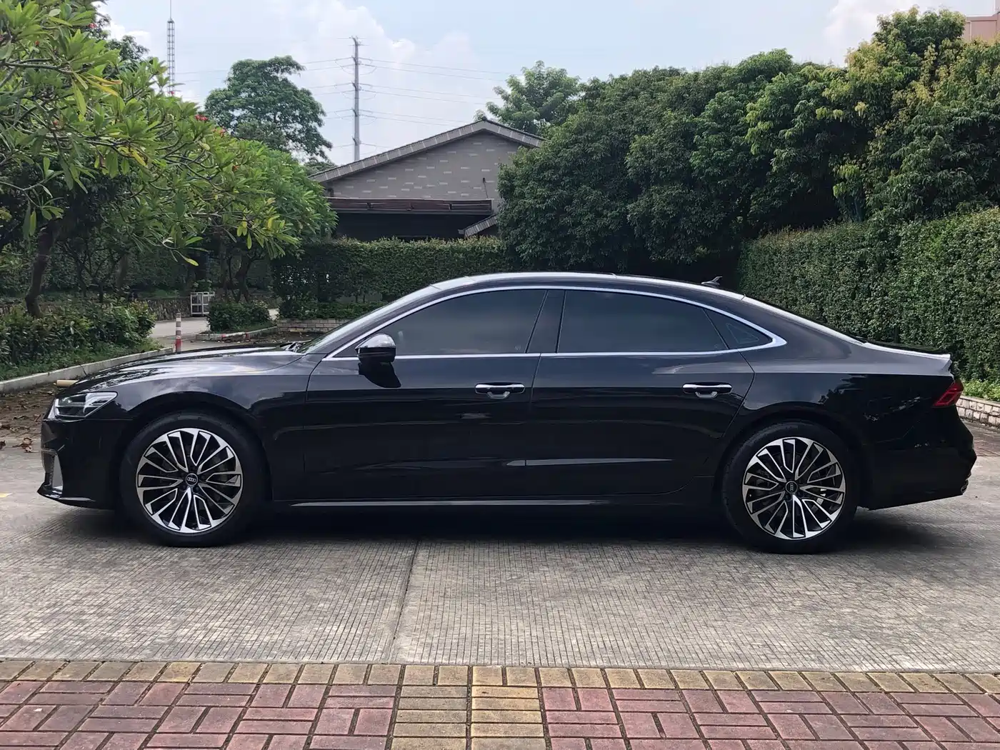 Audi A7L 2022 2022 45 TFSI S-line Youth Dream Edition